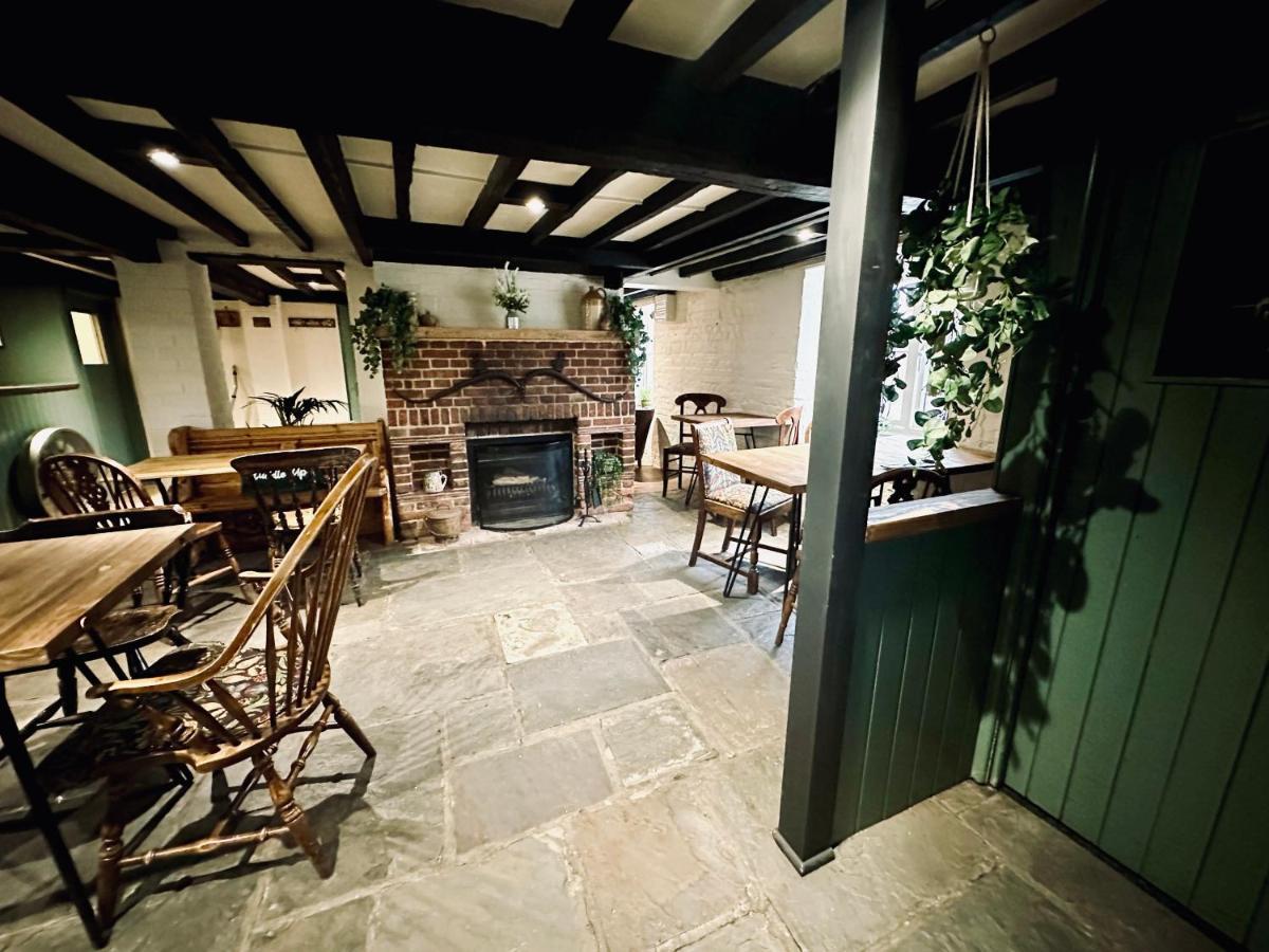 Hotel The Old Mill Salisbury Esterno foto